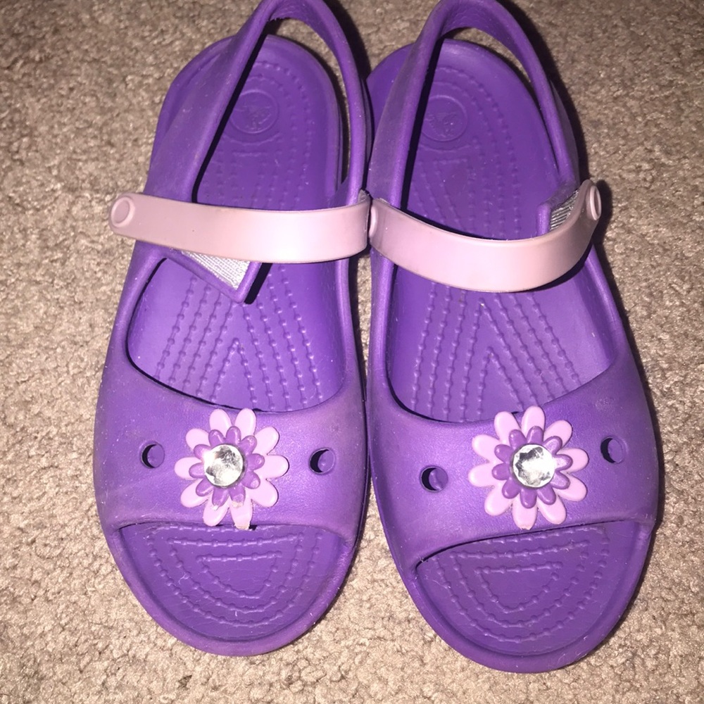 Little girls Crocs sandals